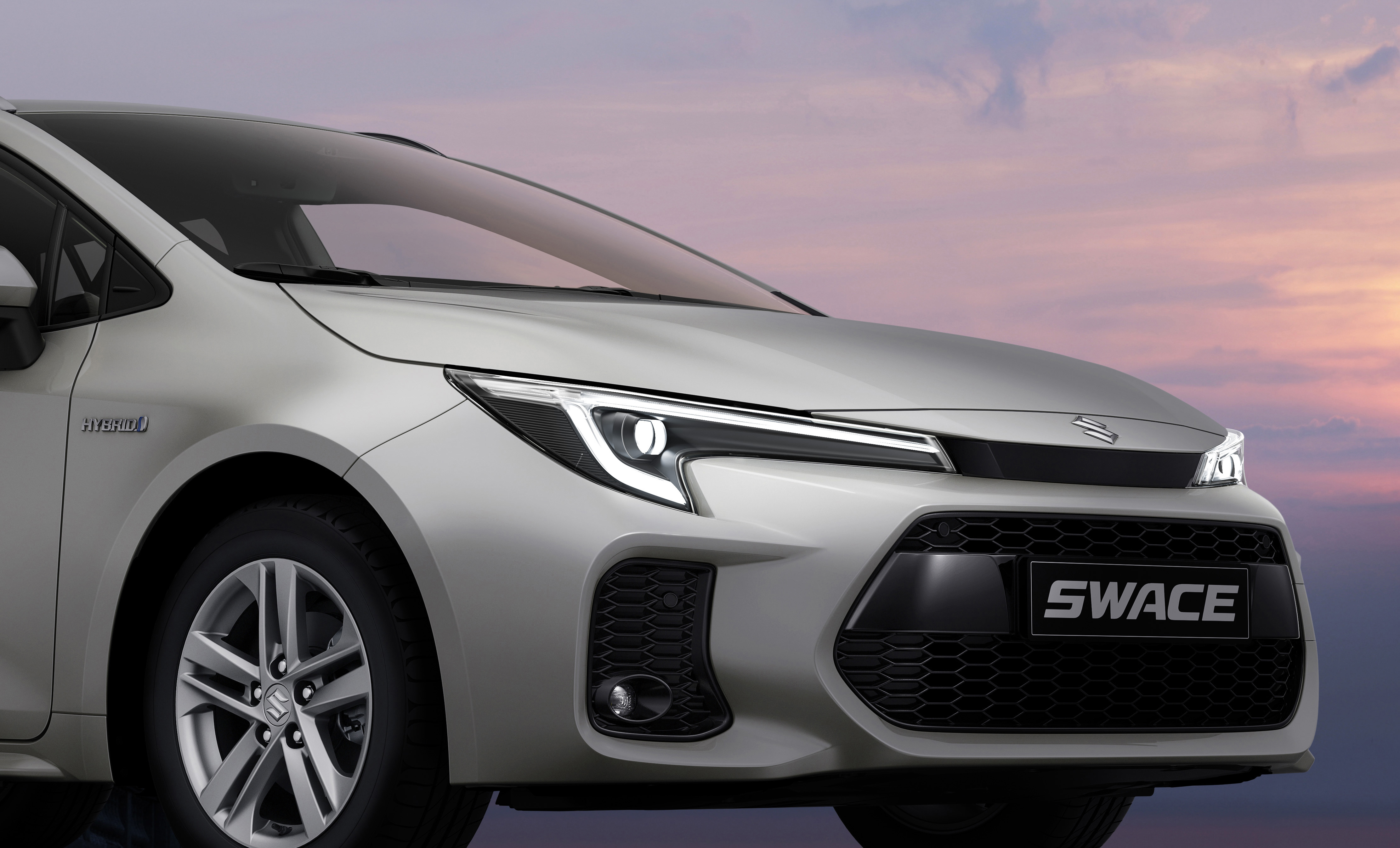 Suzuki präsentiert auf den Modellen Swace und Across ein Facelift